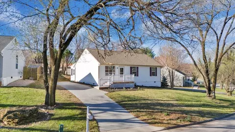 3350 Springtree Dr NE, Roanoke, VA 24012 photo 32