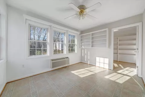 3350 Springtree Dr NE, Roanoke, VA 24012 photo 18