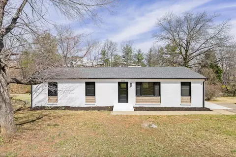 5365 Gieser Rd, Roanoke, VA 24018