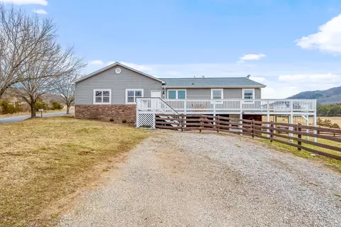 2855 Catawba Rd, Blacksburg, VA 24060