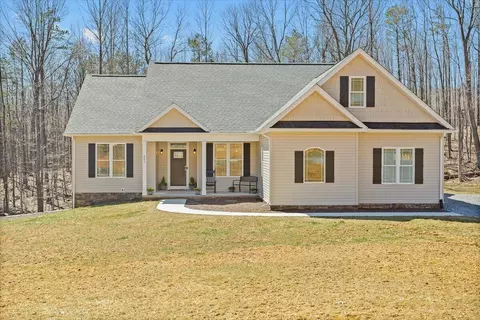261 W Glade Trl, Blue Ridge, VA 24064