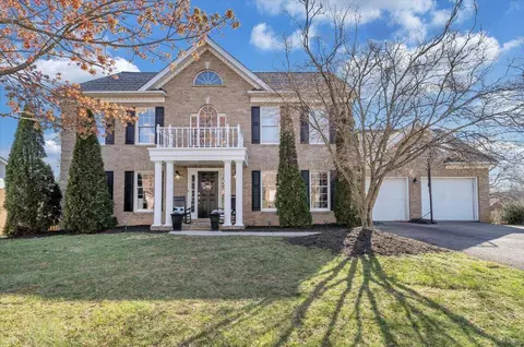 5128 Plantation Grove Ln, Roanoke, VA 24012