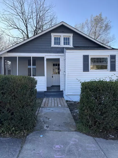 15 13 Th St SW, Roanoke, VA 24016