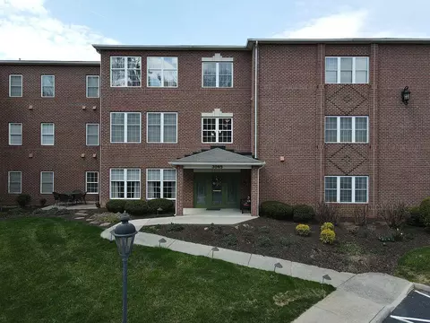3045 Mcvitty Forest Dr #319, Roanoke, VA 24018