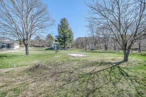 272 Pico Rd, Buchanan, VA 24066 photo 13