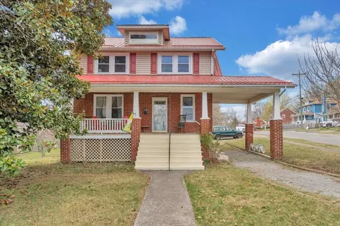 2501 Weaver Rd SW, Roanoke, VA 24015