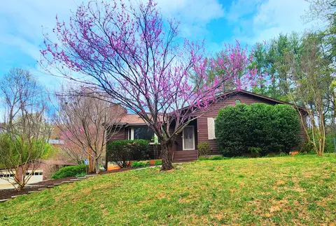7167 Bent Mountain Rd, Roanoke, VA 24018