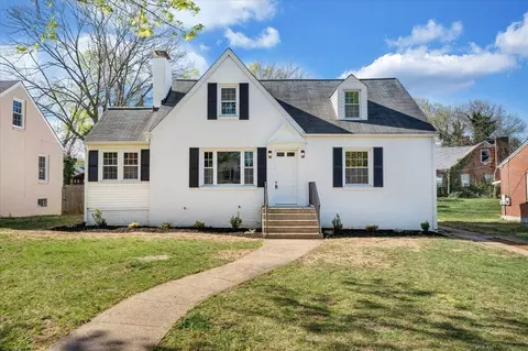 2416 Windsor Ave SW, Roanoke, VA 24015