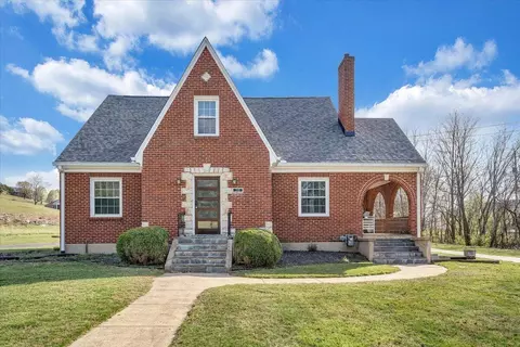 28 Richardson Dr, Roanoke, VA 24019