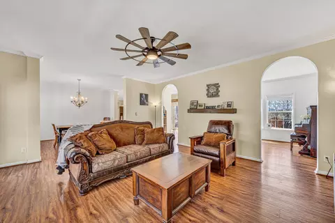 430 Braxton Dr, Buchanan, VA 24066 photo 7