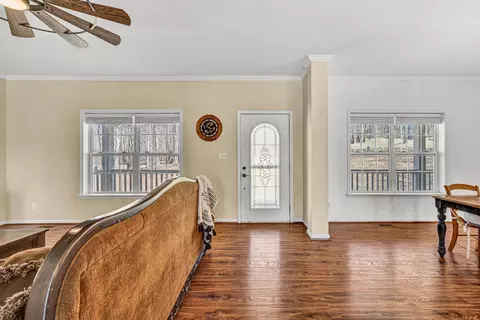 430 Braxton Dr, Buchanan, VA 24066 photo 5