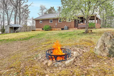 10429 Henry Rd, Henry, VA 24102 photo 25