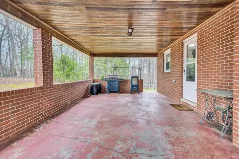 10429 Henry Rd, Henry, VA 24102 photo 24