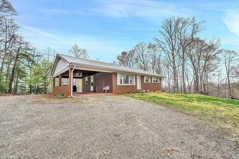 10429 Henry Rd, Henry, VA 24102 photo 2