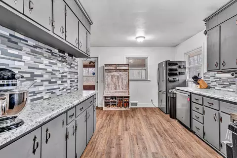 10429 Henry Rd, Henry, VA 24102 photo 6