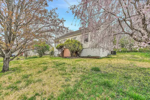 2837 Cannaday Rd NE, Roanoke, VA 24012