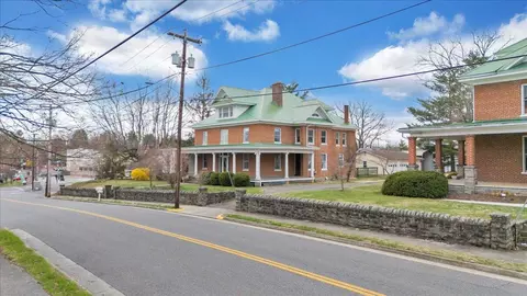 Exterior - 13 Giles Ave, Dublin, VA 24084 photo 32 of 37