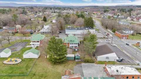 View/Area - 13 Giles Ave, Dublin, VA 24084 photo 1 of 14