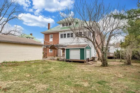 Exterior - 13 Giles Ave, Dublin, VA 24084 photo 10 of 37