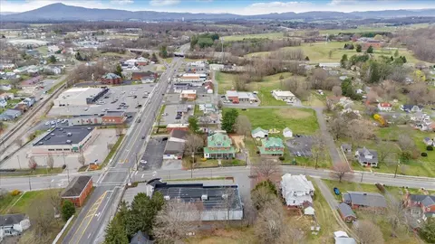 View/Area - 13 Giles Ave, Dublin, VA 24084 photo 11 of 14