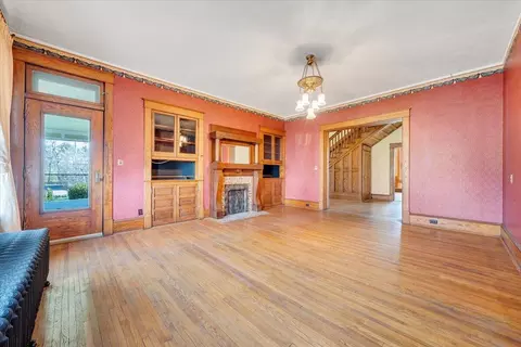 Living - 13 Giles Ave, Dublin, VA 24084 photo 10 of 14