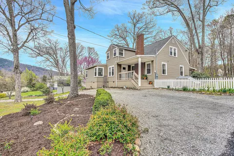 3544 Buck Mountain Rd, Roanoke, VA 24018