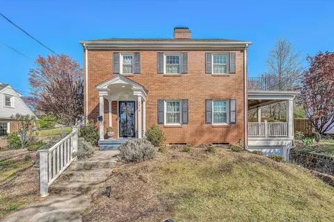 2418 Oakland Blvd NW, Roanoke, VA 24012