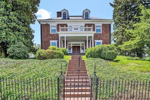 1201 Ivy St SE, Roanoke, VA 24014
