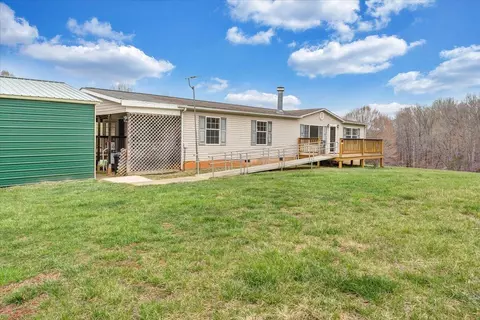 2281 Parrish Rd, Goodview, VA 24095 photo 45