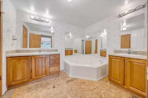 2281 Parrish Rd, Goodview, VA 24095 photo 20