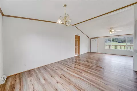 2281 Parrish Rd, Goodview, VA 24095 photo 9