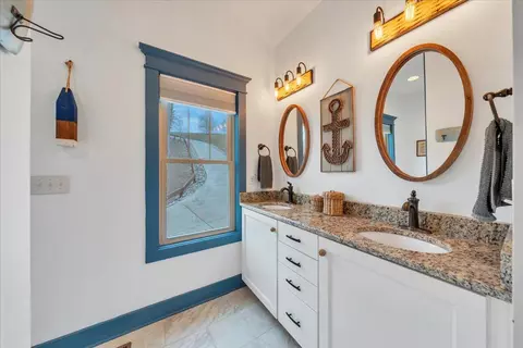 Bath - 450 Coves Rd, Union Hall, VA 24176 photo 2 of 4