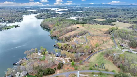 View/Area - 450 Coves Rd, Union Hall, VA 24176 photo 11 of 16