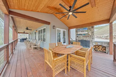 Exterior - 450 Coves Rd, Union Hall, VA 24176 photo 9 of 16
