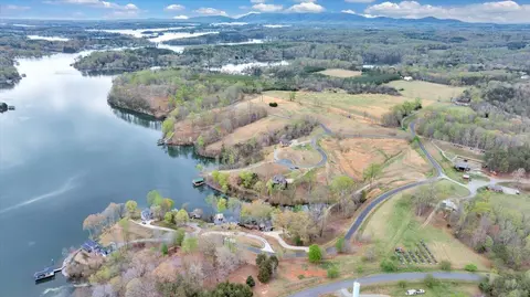 View/Area - 450 Coves Rd, Union Hall, VA 24176 photo 10 of 16