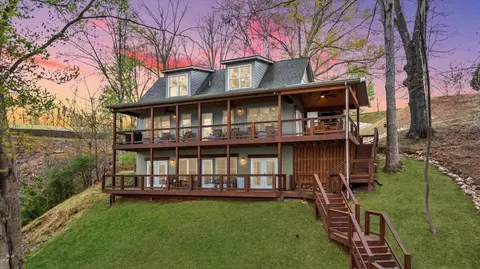 Exterior - 450 Coves Rd, Union Hall, VA 24176 photo 3 of 16