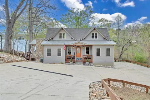 Exterior - 450 Coves Rd, Union Hall, VA 24176 photo 5 of 16