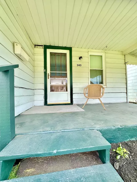 Exterior - 343 E Oak St, Covington, VA 24426 photo 9 of 9