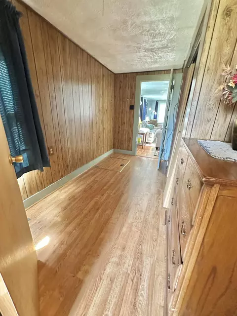 Entry Way - 343 E Oak St, Covington, VA 24426 photo 1 of 1