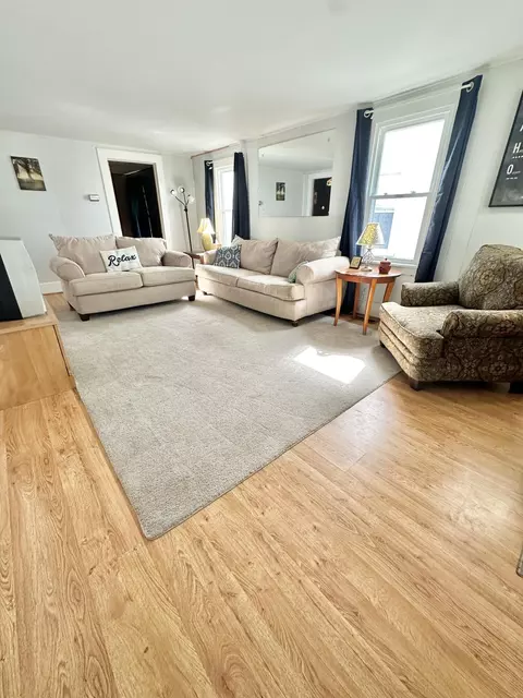 Living - 343 E Oak St, Covington, VA 24426 photo 1 of 2