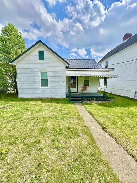 343 E Oak St, Covington, VA 24426