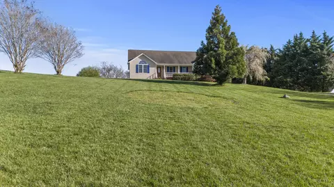 3676 Horseshoe Bend Rd, Goodview, VA 24095 photo 5