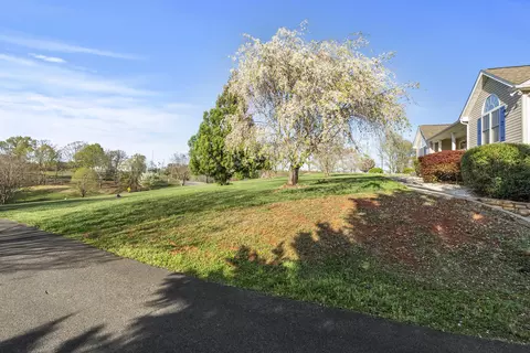 3676 Horseshoe Bend Rd, Goodview, VA 24095 photo 7
