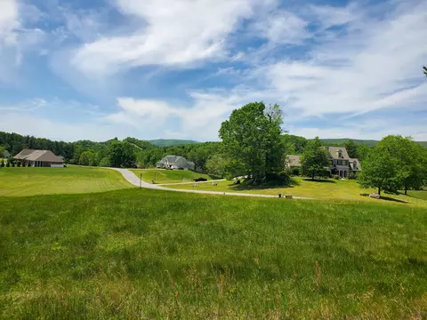 211 Cobble Ln, Bent Mountain, VA 24059 photo 17