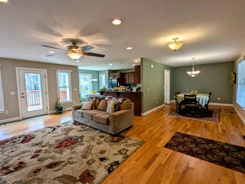 284 Dye Dr NE, Pilot, VA 24138 photo 8