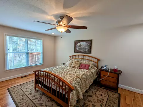284 Dye Dr NE, Pilot, VA 24138 photo 16