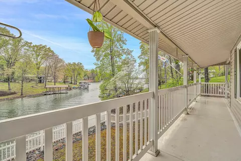 241 Locust Ln, Penhook, VA 24137 photo 6