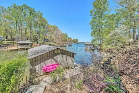 241 Locust Ln, Penhook, VA 24137 photo 26