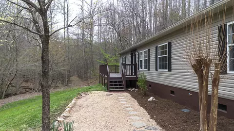 108 Trapper Ln, Vinton, VA 24179 photo 3