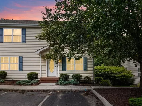 1485 Scott St, Christiansburg, VA 24073